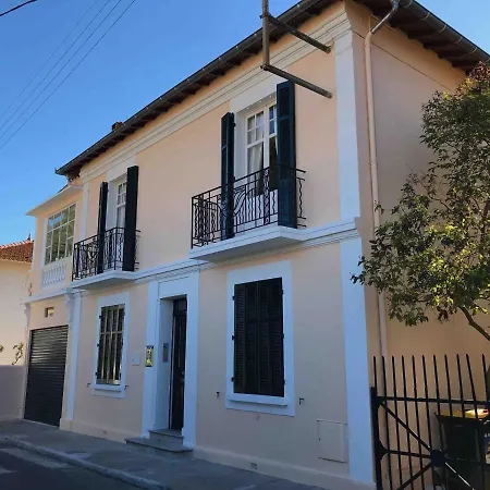 Pretorina Bed & Breakfast 2*