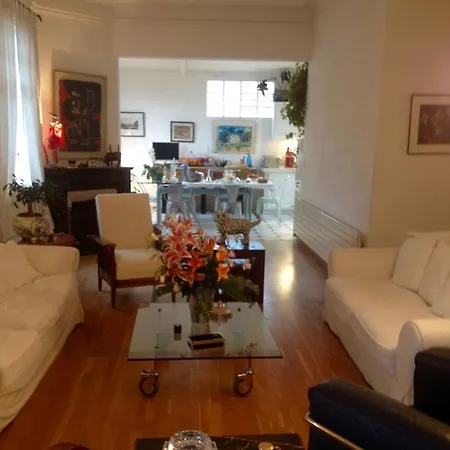 Bed & Breakfast Pretorina 3*